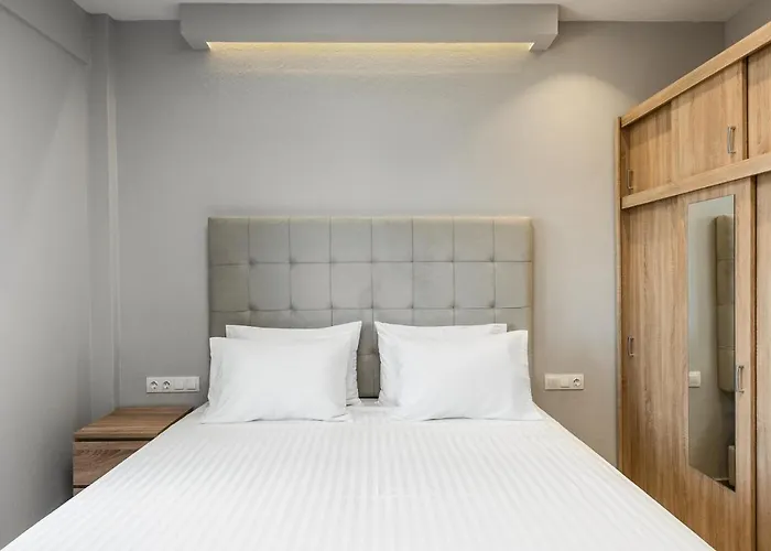 Solarisuites Mantouki